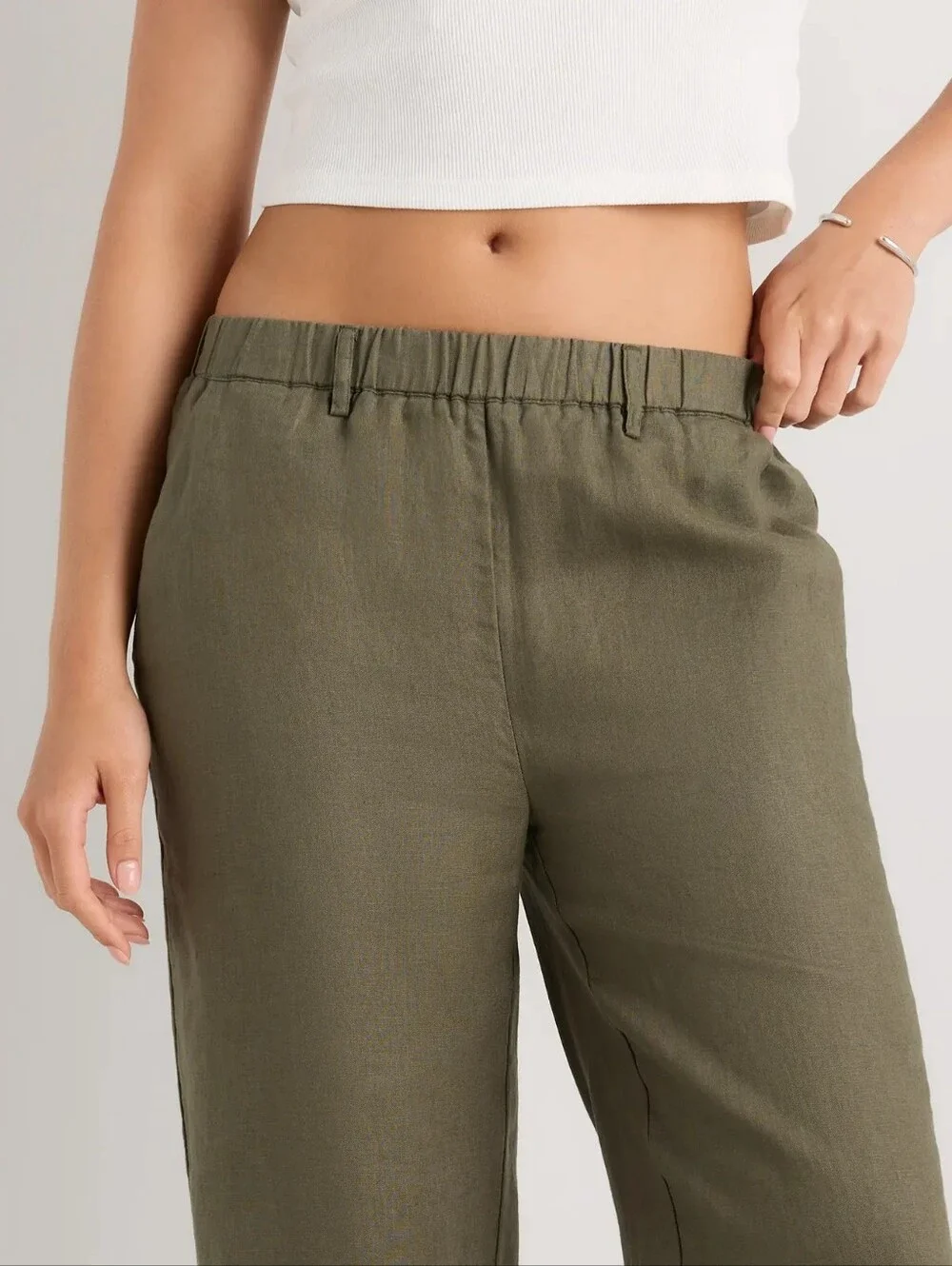 QUINCE European Linen Bayberry Olive Size Med NWT
